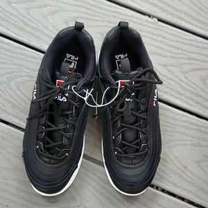 Fila Disarray Sneaker NWT 8 1/2